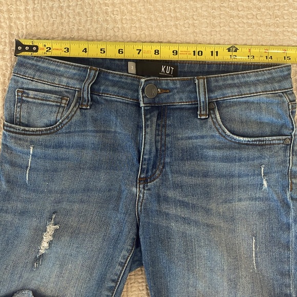KUT from the KLOTH Mid-Rise Denim Shorts Size 2 - Picture 3 of 7